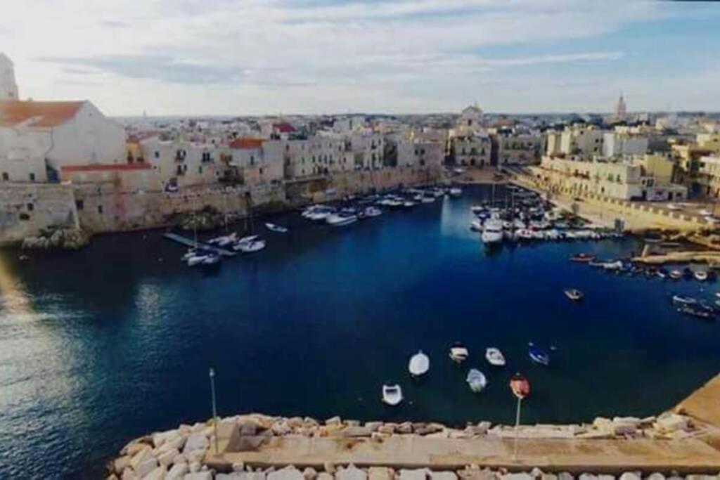 Onda Mare Villa Giovinazzo Exteriör bild